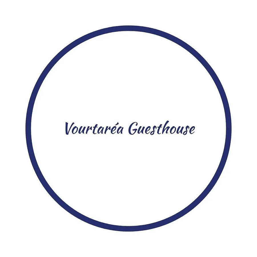 Vourtarea Guesthouse Himare 0*,