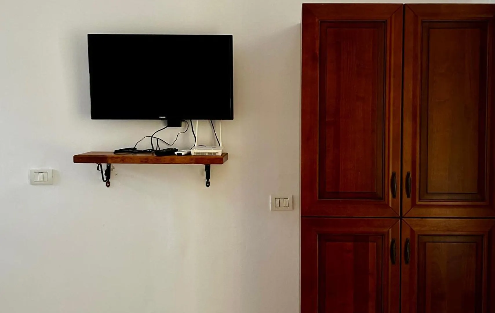 Vourtarea Guesthouse Himare