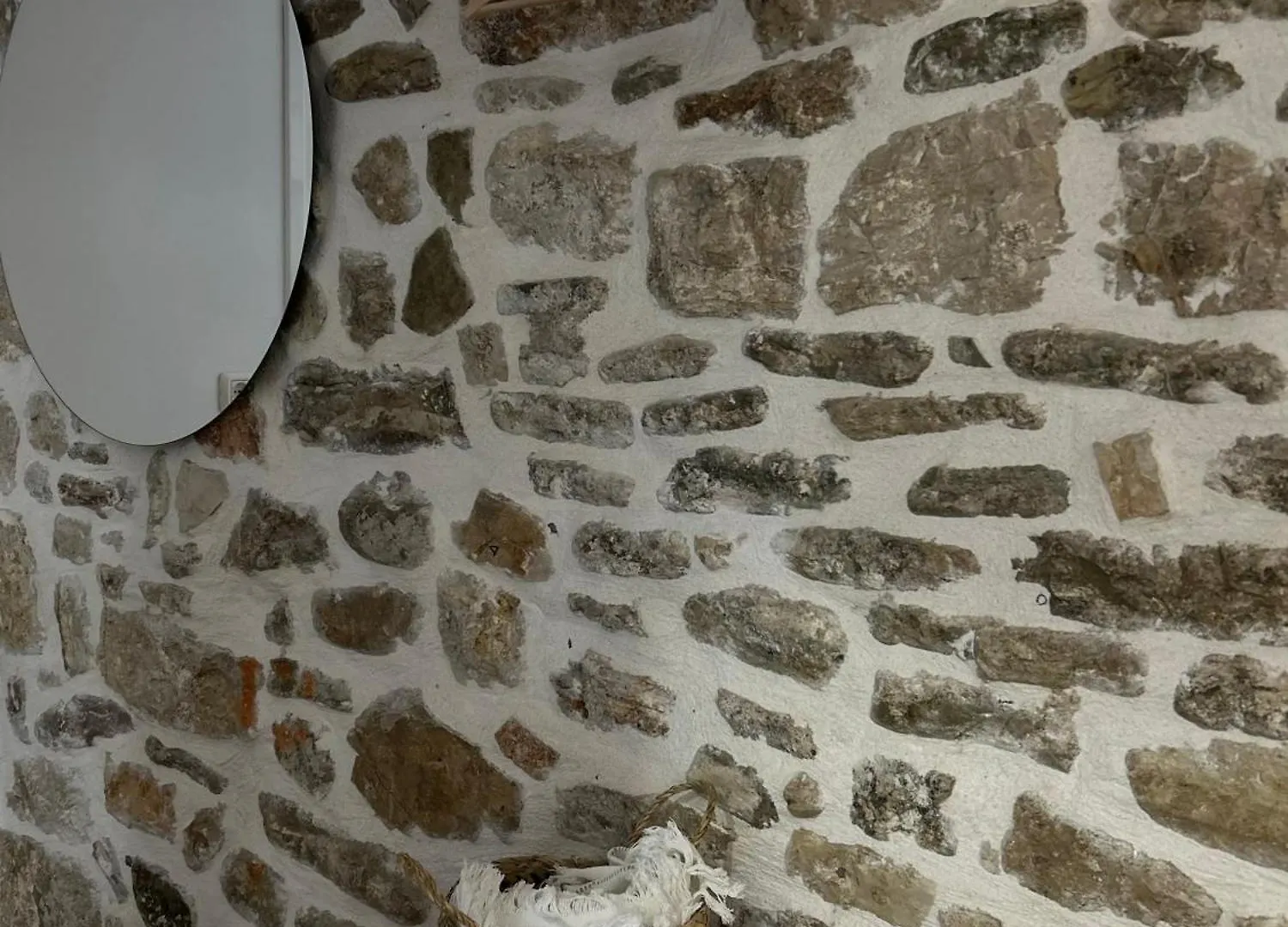 Vourtarea Guesthouse Himare Apartment